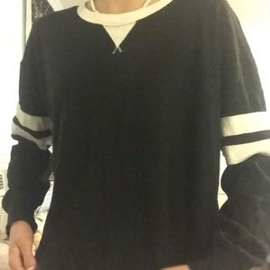 Long sleeve creek neck/tee